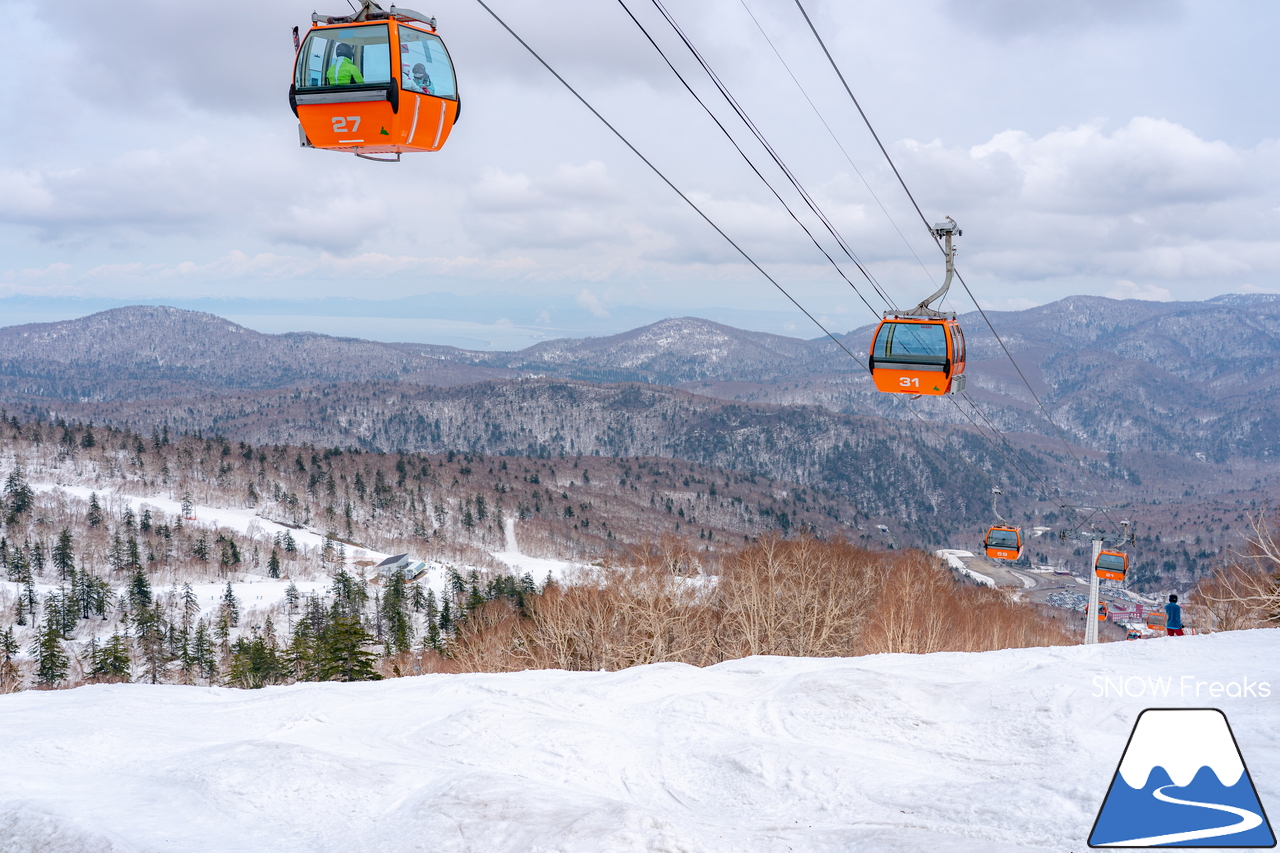 札幌国際スキー場｜2022年のゴールデンウイークが開幕。さすが、KOKUSAI。5月目前にして、ほぼ全面滑走可能です(*^^)v